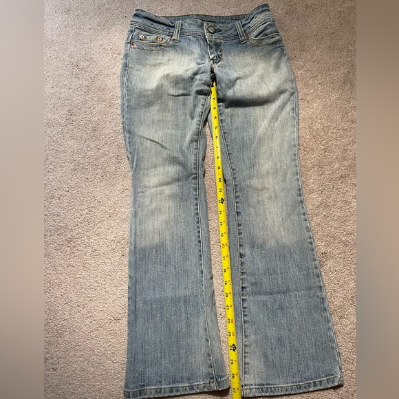 “American Eagle” Light Blue Stretch Denim Faded Jeans- Size: 4 Short - Picture 10 of 11
